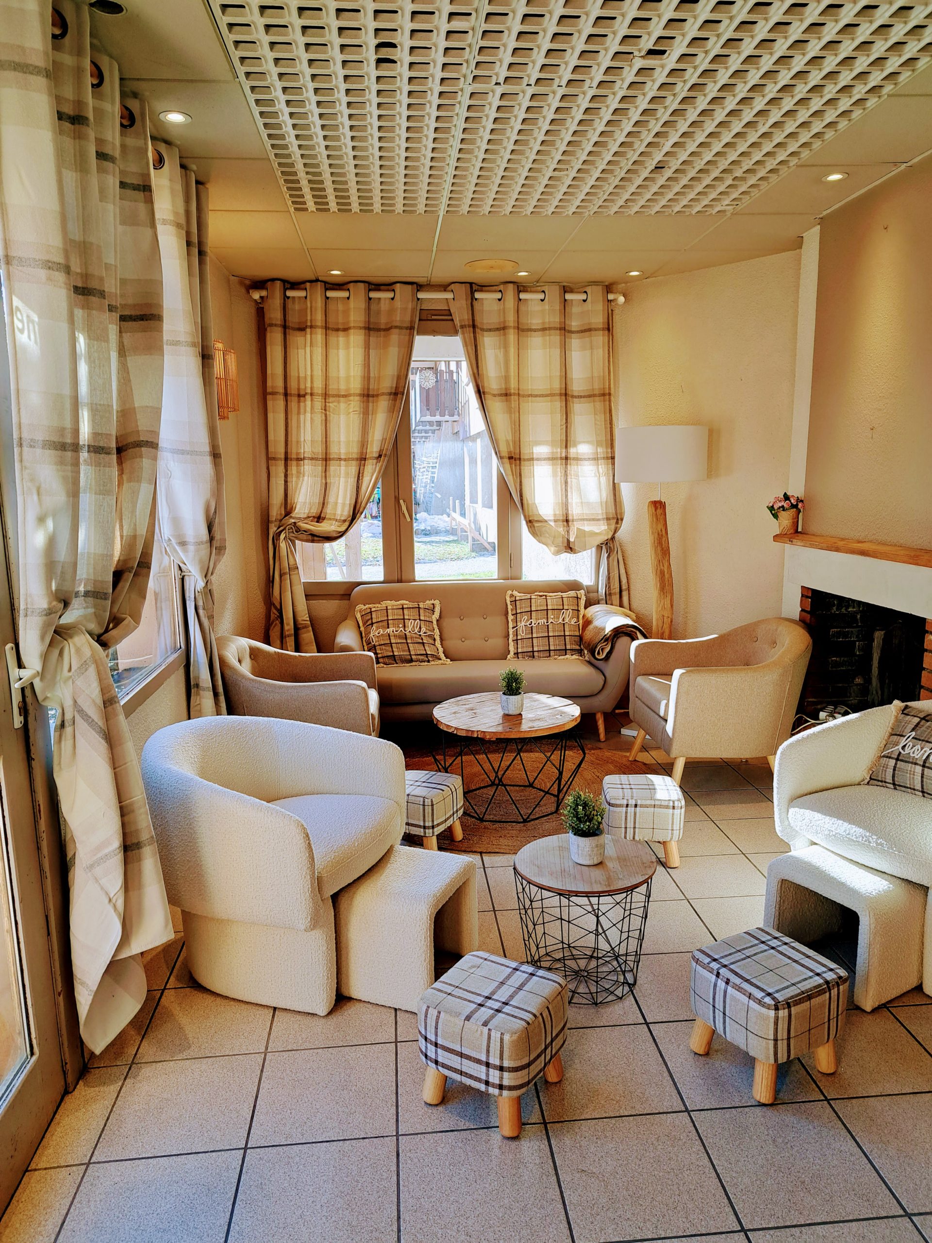Hôtel-Restaurant Espace***